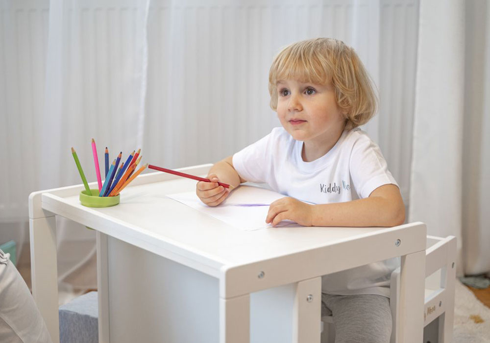 Jak pogodzić naukę z zabawą? Plan lekcji do wydruku